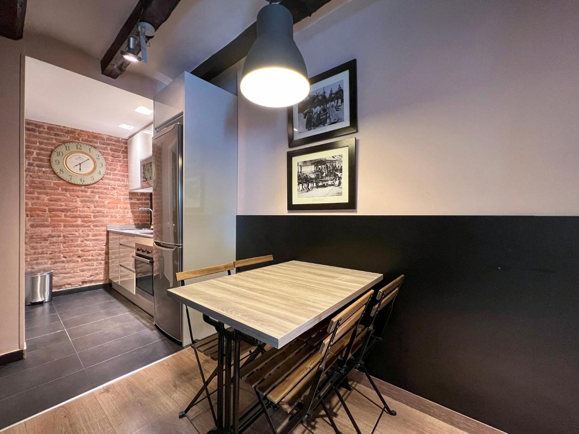 Stay U-Nique Apartments Est Барселона Екстериор снимка