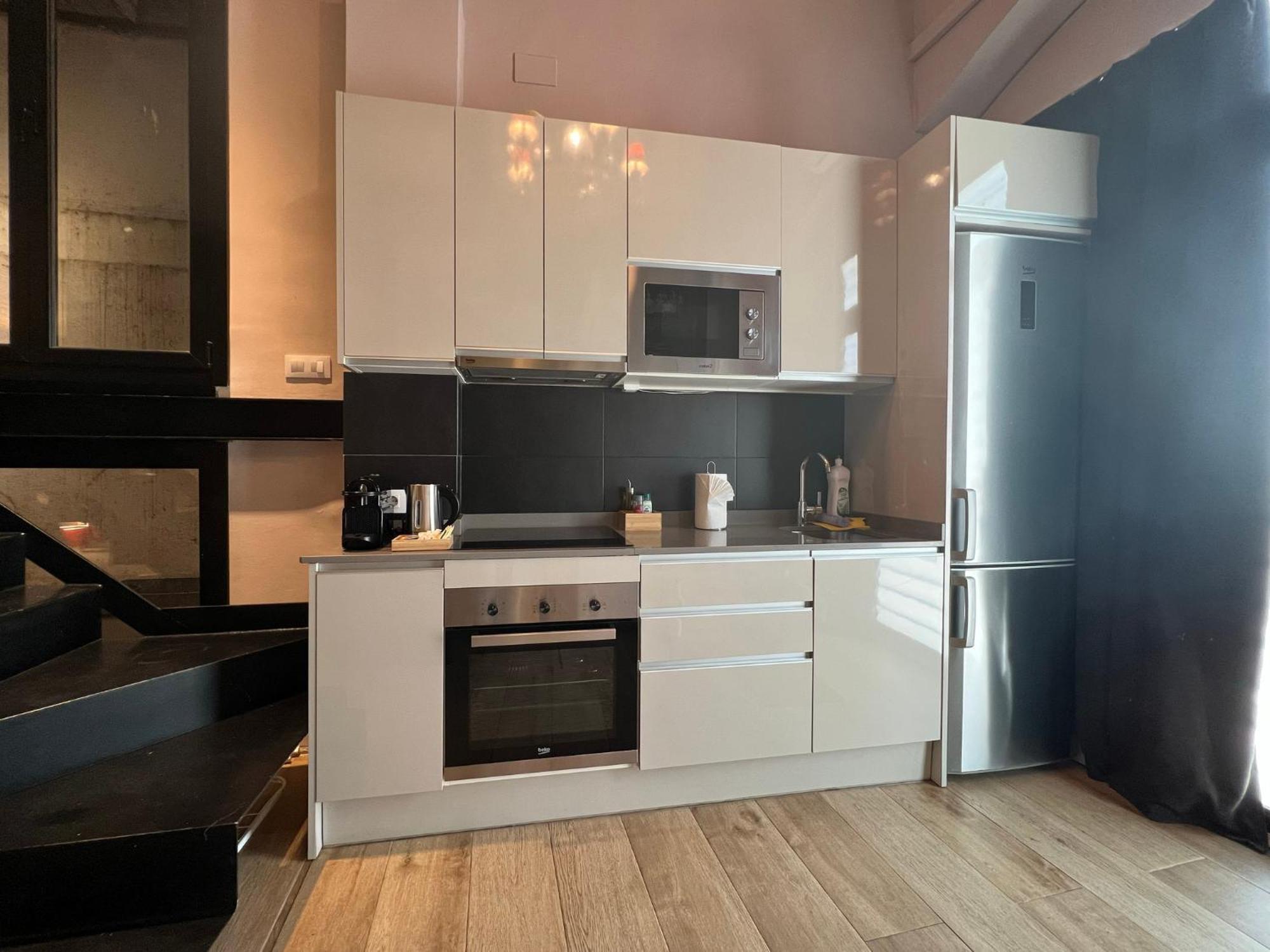 Stay U-Nique Apartments Est Барселона Екстериор снимка