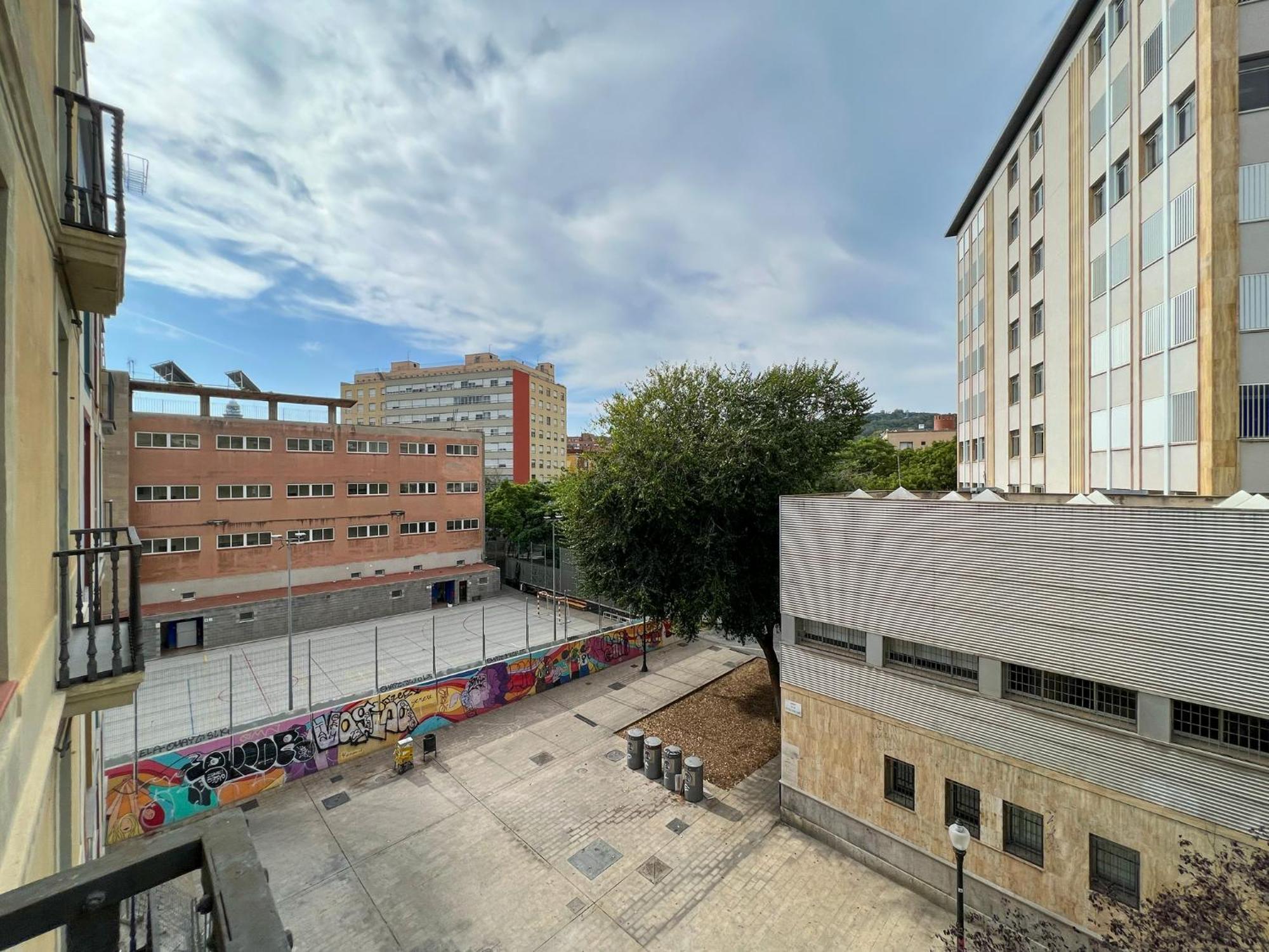 Stay U-Nique Apartments Est Барселона Екстериор снимка